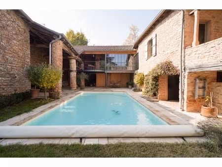 maison à vendre 8 pièces proche de macon (71)