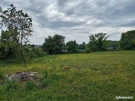 terrain à bâtir de 3182 m² sermérieu