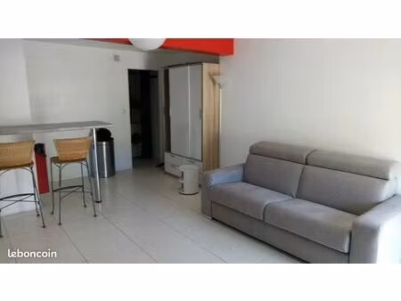 t1 avec jardin entre aix et eguilles