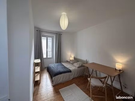 quartier calme maison avec terrasse 2 chambres