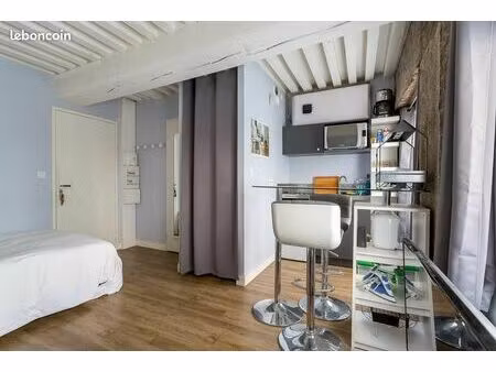 loue studette hyper centre ville avec garage