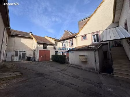 appartement 4 pièces 84 m²