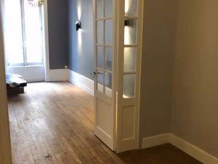 lyon  06. à louer t1 bis  42m2