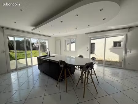 maison 4 pièces 131 m²