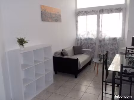 meublé 38 m² toutes charges comprises quartier gare