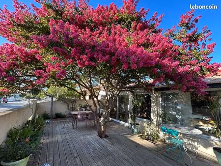 villa 130m² - dpe b - piscine & kiosque - calme - leuc