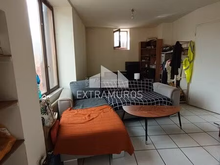 studio 1 pièce 23 m²