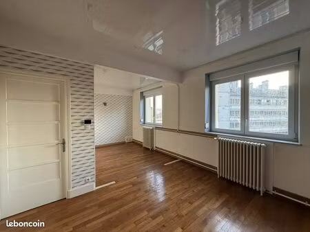 appartement 3 pièces 63 m²