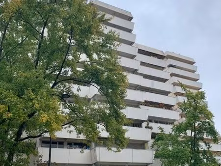 appartement 4 pièces 84 m²