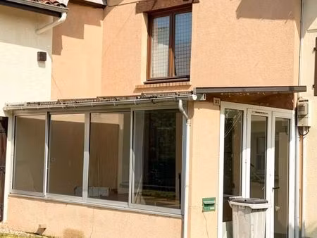 maison 3 pièces 70 m²