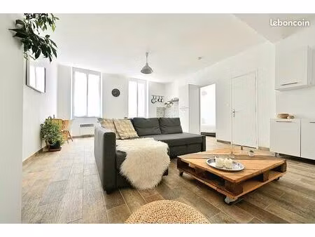 type 2 meublé e.rostand/castellane