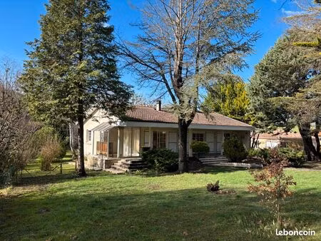 villa 120m2 4pièces + dépendances 100m2