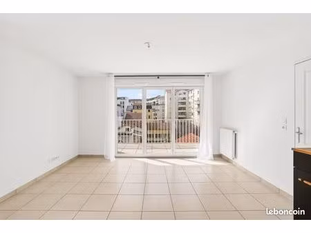 appartement 3 pièces 57 m²