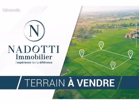 terrain 1980 m² molleges