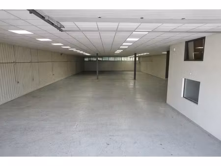 vente locaux professionnels 550 m² à sorbiers (42290)  550 000 €
