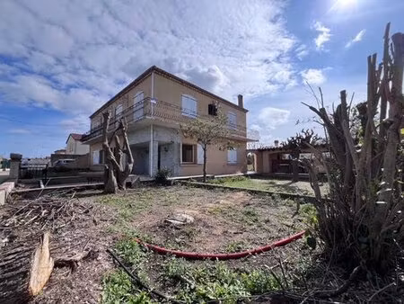 rare !!!!! grande maison familiale de 300 m² avec travaux sur un terrain de 1 000 m² avec.