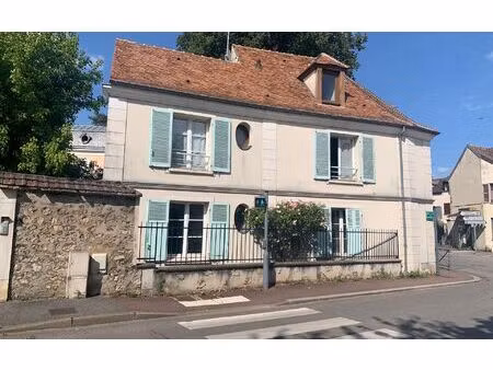 location appartement  21.8 m² t-1 à brie-comte-robert  550 €