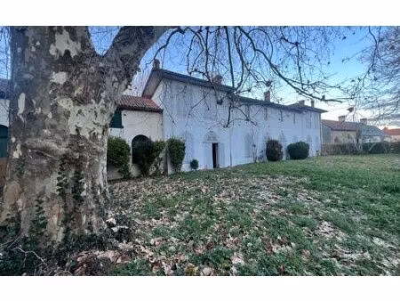 maison aurensan m² t-7 à vendre  873 600 €