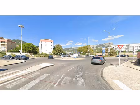 vente parking 144 m² à toulon (83000)  194 506 €