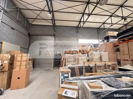 local d'activité 500 m²