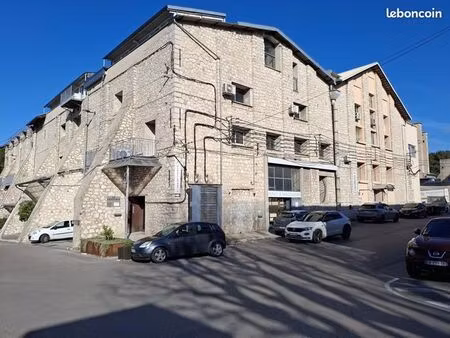 local bureaux 40 m²