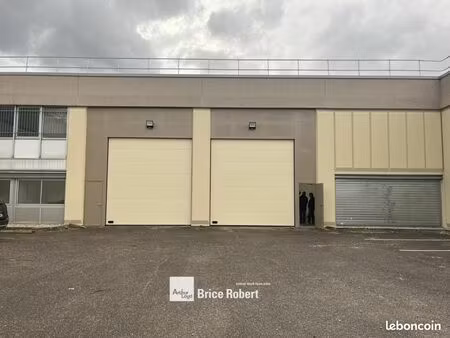 local d'activité 288 m²