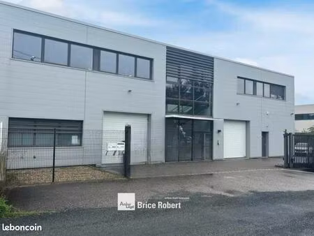 local bureaux 288 m²