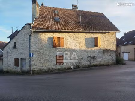 maison 4 pièces 129 m²