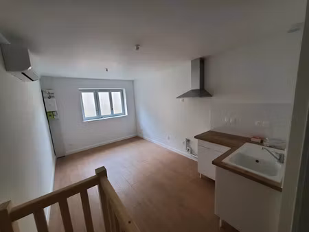 location appartement 2 pièces 35 m² à le mas-d'agenais (47430)  492 €