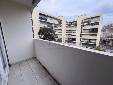studio 18 03 m2 - aix centre ville proche gare routiere