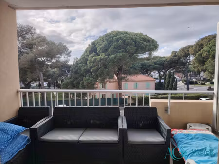 studio vue dégagée