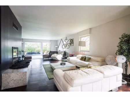 maison le vésinet - 215 08 m2 - 7 pièces