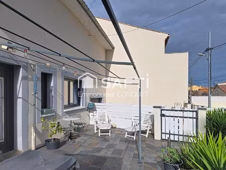 maison de charme 5 chambres  garage et terrasse