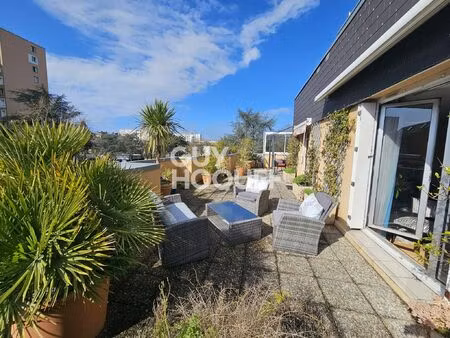 pau 64000 quartier de la faculté: t5 avec grande terrasse