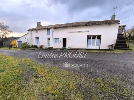 corps de ferme à fort potentiel avec dépendances