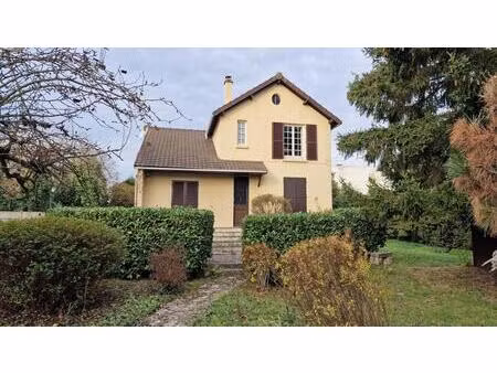 maison familiale 5 chambres – 134 m² – terrain 720 m² – quartier pavillonnaire calme