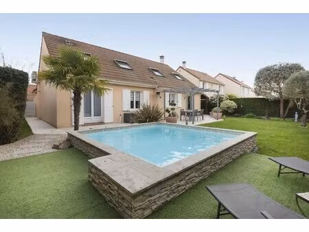 pavillon 5 chambres piscine