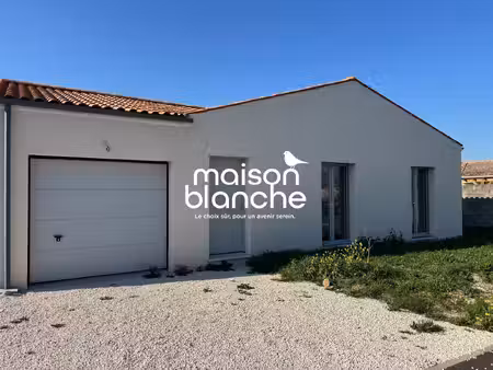 élégante villa contemporaine de plain-pied à 20 min de la roc
