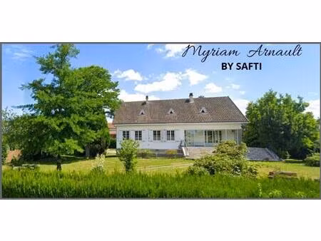 maison 4 chambres 200 m²  double garage terrain clos 2730 m²