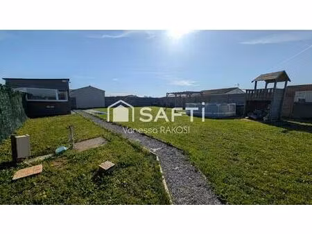 terrain 548 m² constructible viabilise et entierment clos avec mobil home epannes 79270