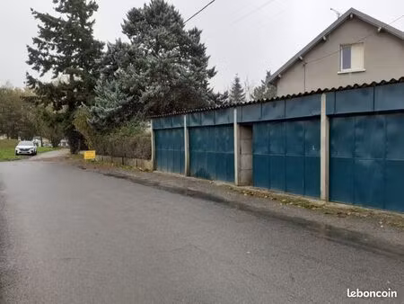 garage-box proche centre leclerc poitiers