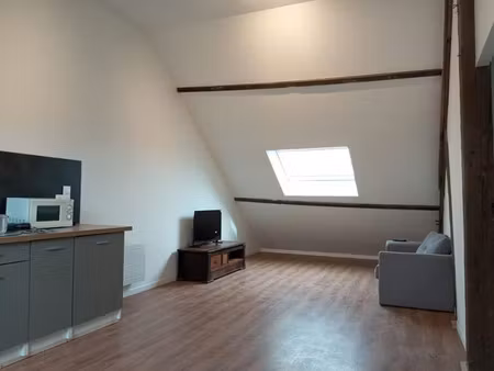 location meublée appartement 2 pièces 89 m² à armentieres (59280)  850 €