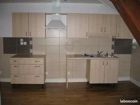 appartement f3 à l'année