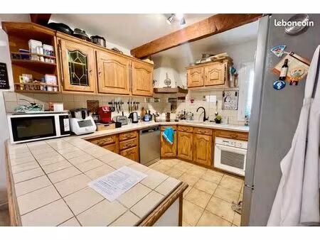 appartement meublé de 63.0m2 - puteaux avec balcon