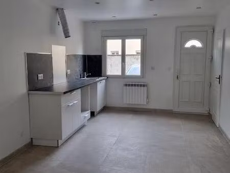 appartement 60 m2. 3 pièces