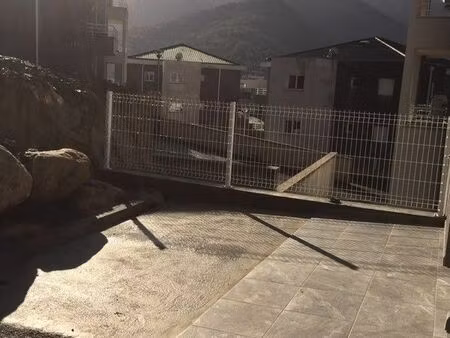 à louer studio corte résidence perru