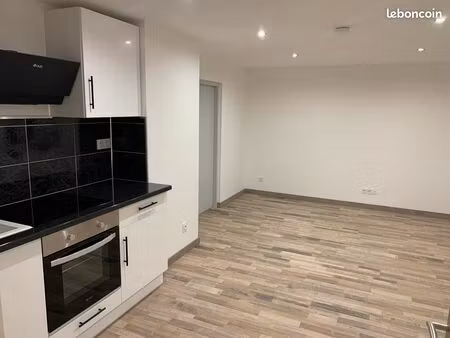 appartement t2 en superbe état