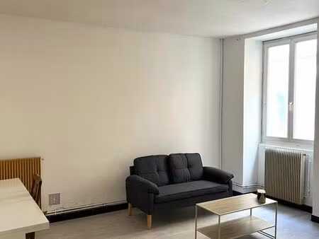 loue t2 centre ville de nerac