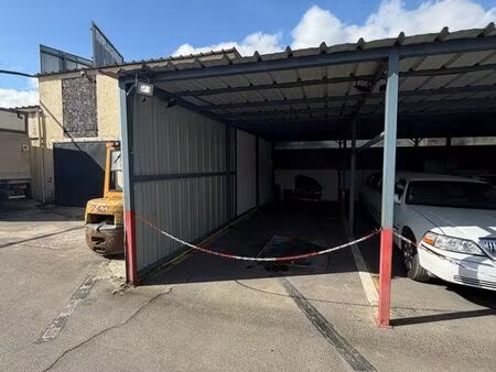 place de parking sécurisé roissy