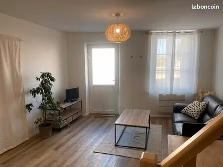 charmante maisonnette t3 meublée et rénovée – olivet (proche tram)